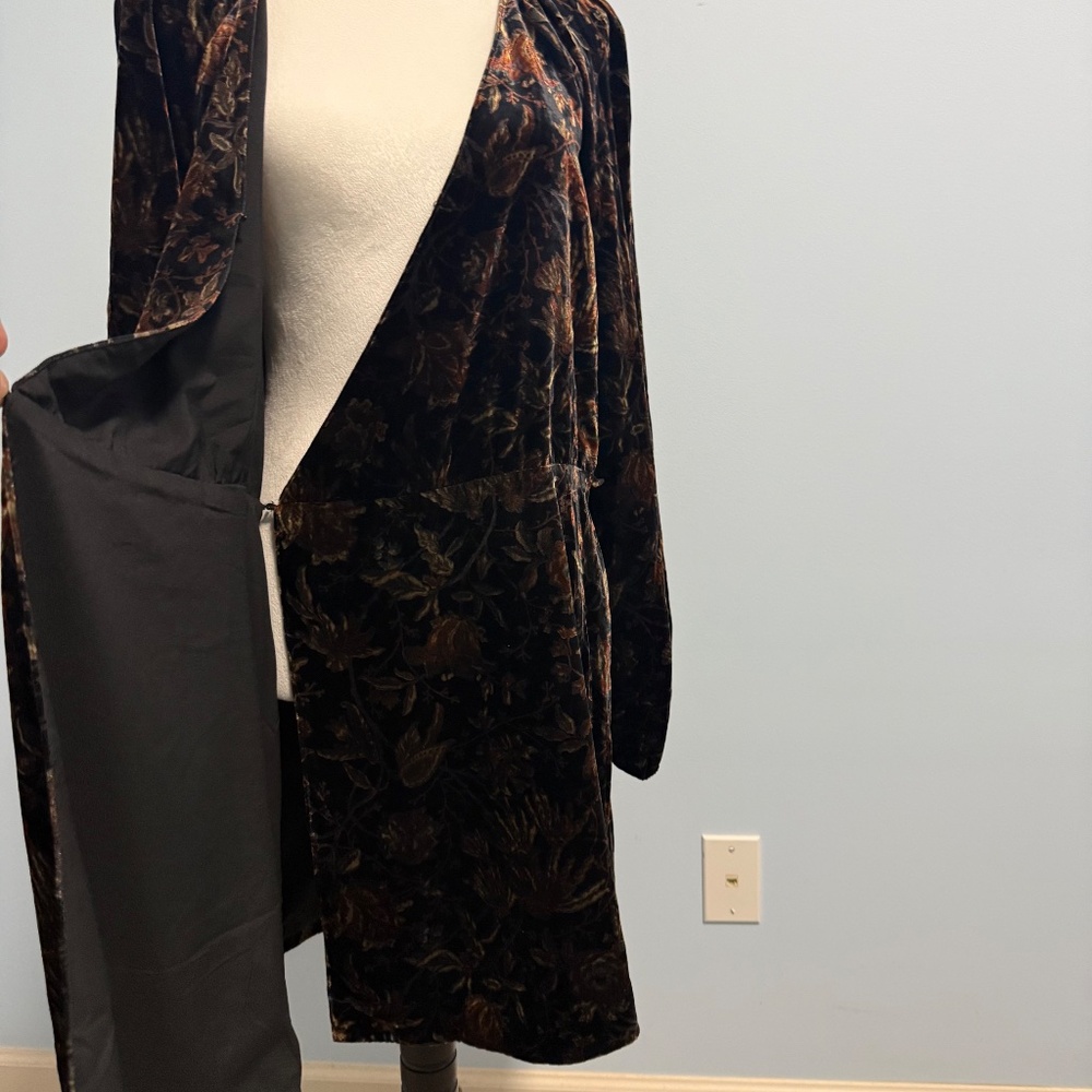 PAIGE Brown Estefani Printed Velvet Wrap Dress Sz L - Picture 4 of 12